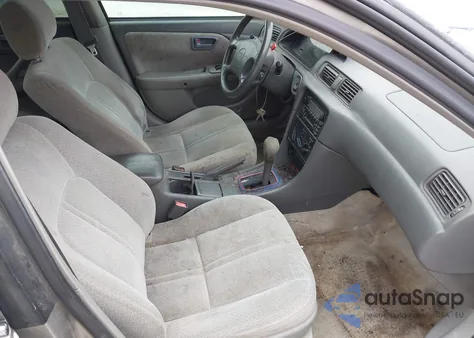 2000 Toyota Camry Le z USA, uszkodzony, nr VIN 4T1BG22KXYU651909